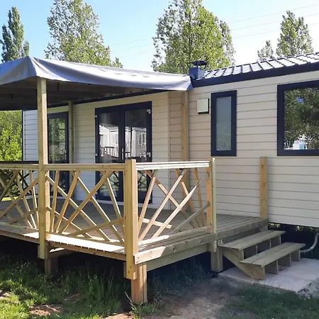 Mobil-home, Animaux Admis - 6 Pers. - Api-1-52-2816 * Saint-Martin-Lars-en-Sainte-Hermine