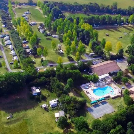 Mobil-home, Animaux Admis - 6 Pers. - Api-1-52-2816 Saint-Martin-Lars-en-Sainte-Hermine